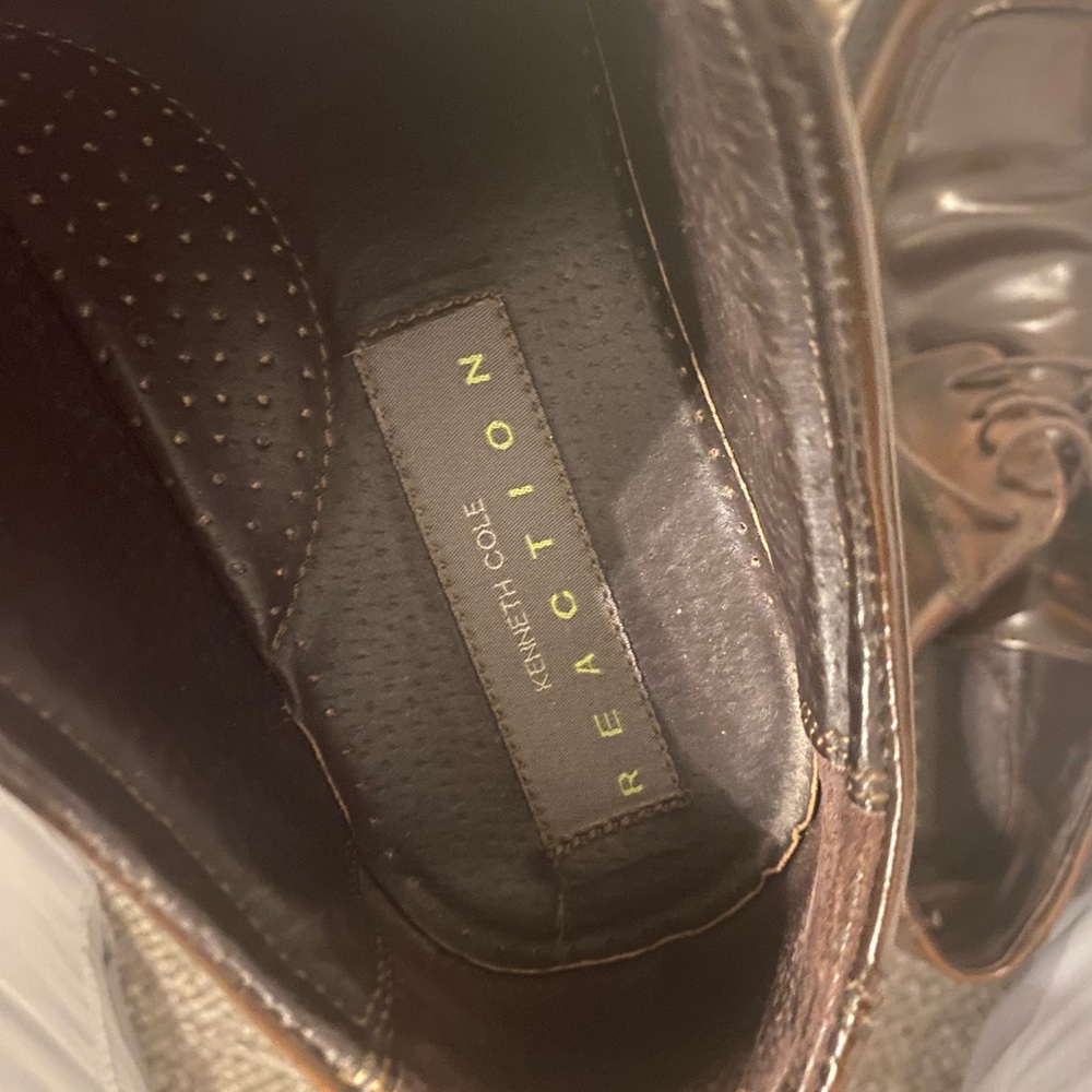 Kenneth Cole Reaction 9M Brown square toe shoes